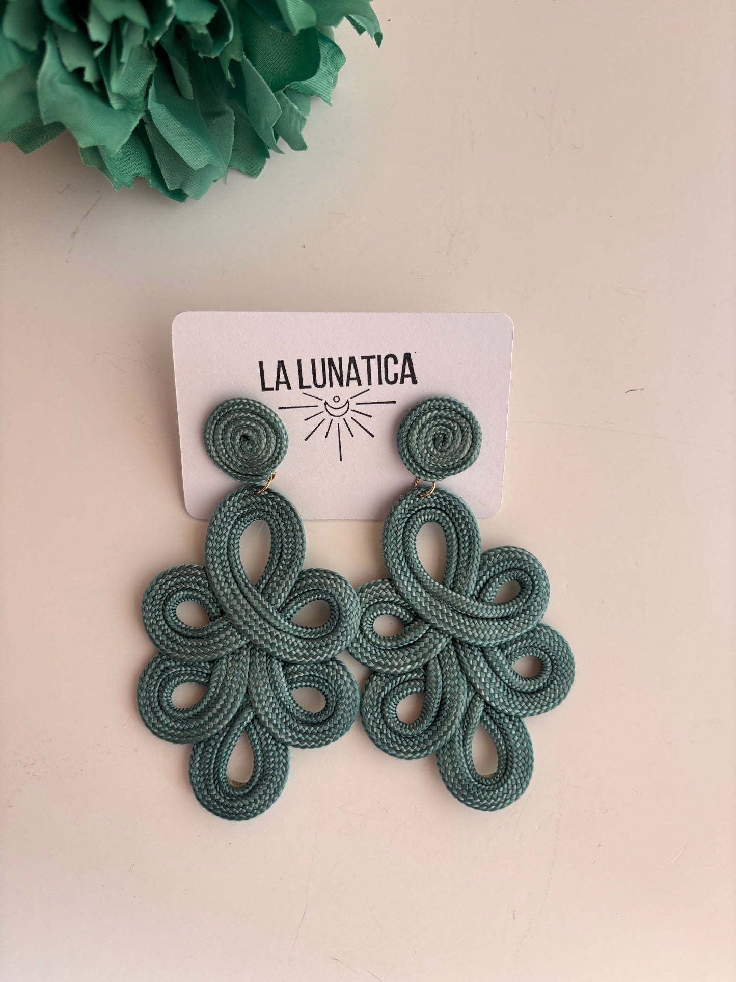 Pendientes 014