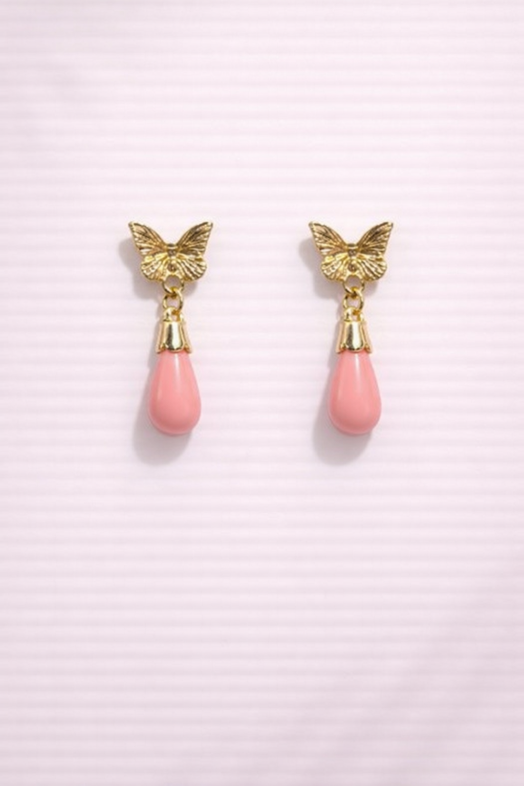 Pendientes 037