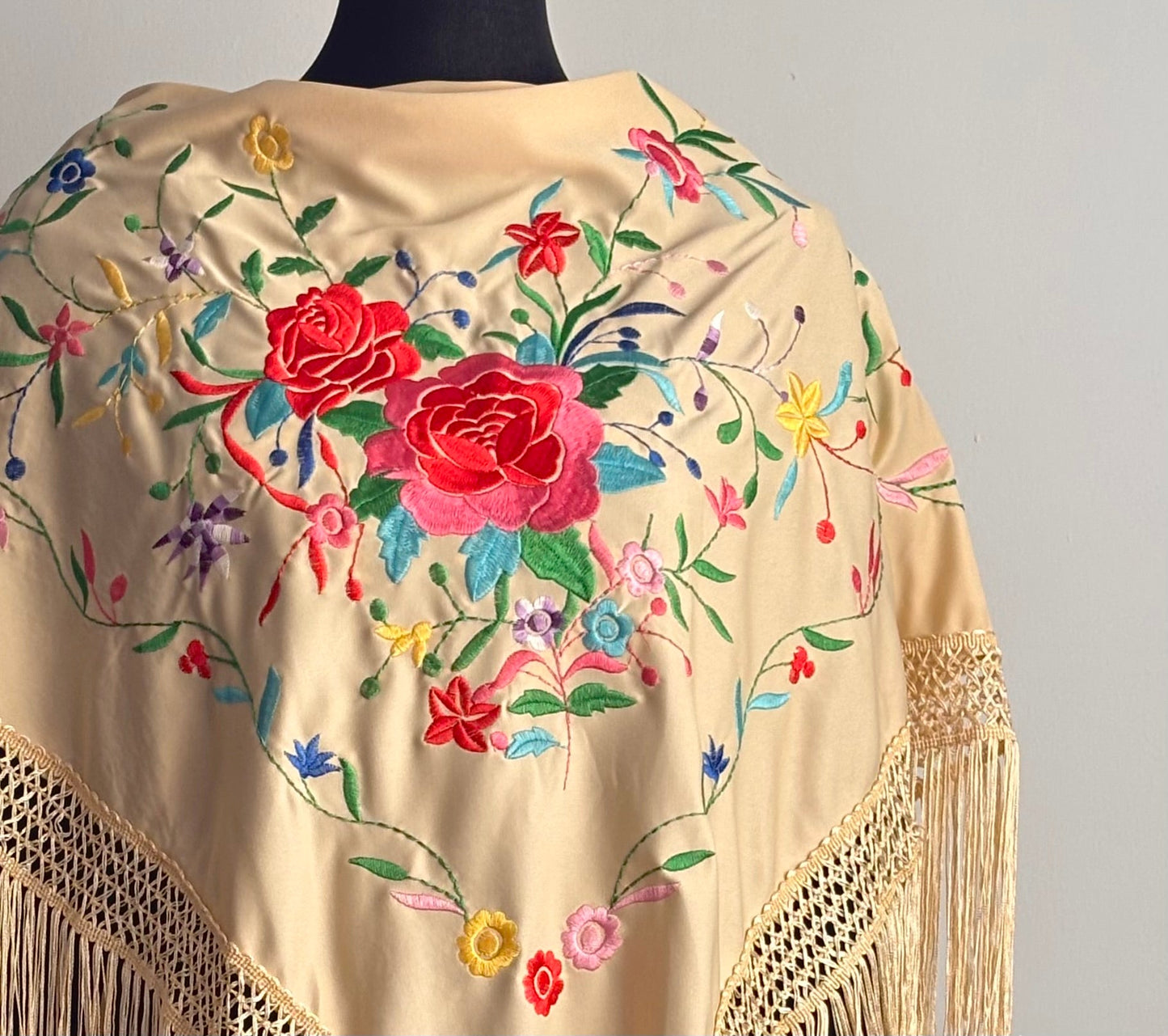 Mantón Maravilla Grande 004