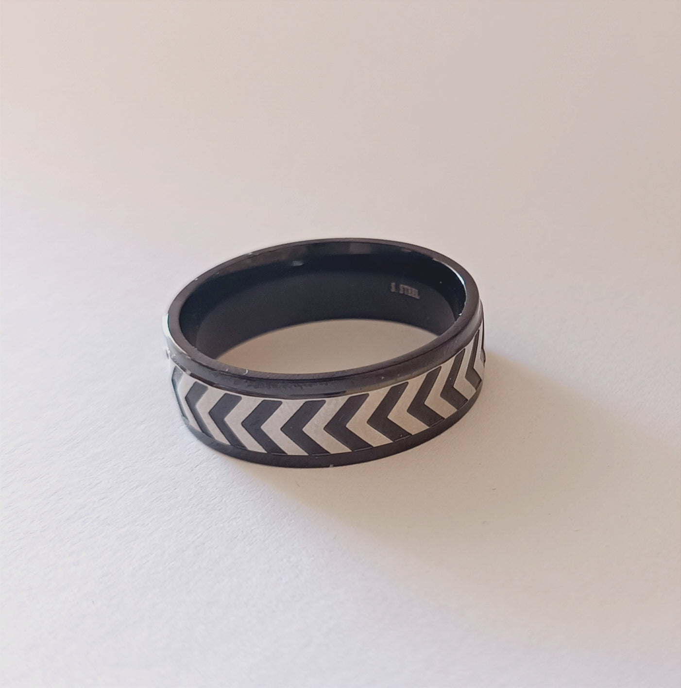 Anillo Black