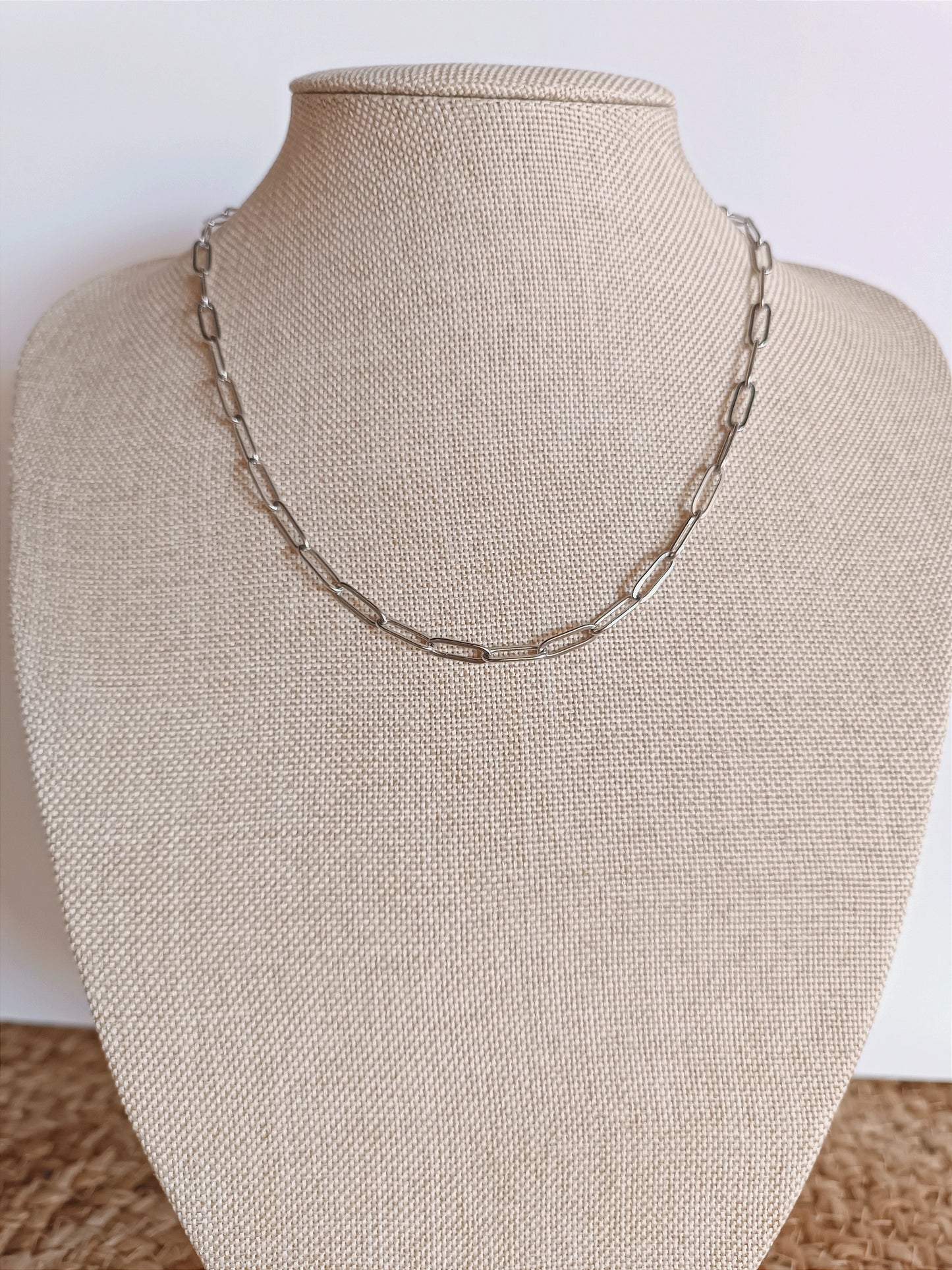 Gargantilla Chained