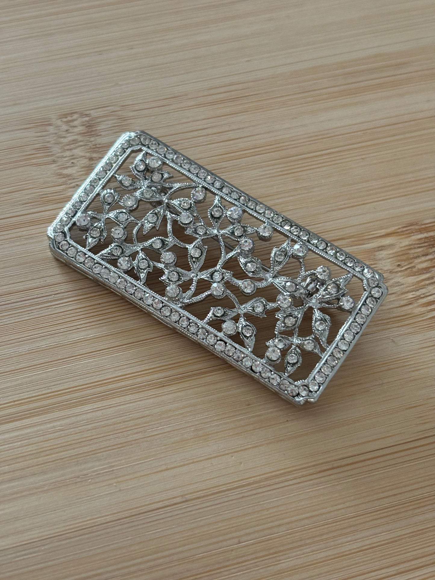 Broche María