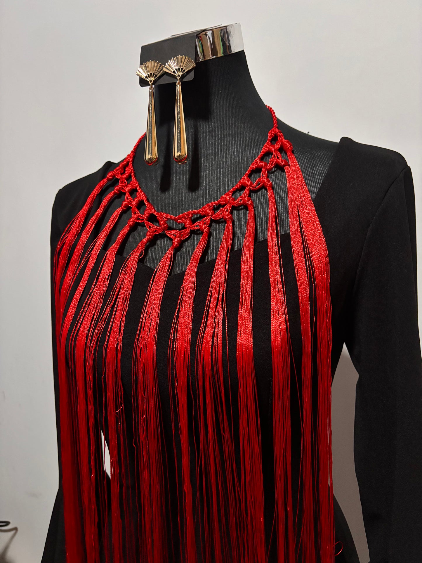 Collar de flecos 001