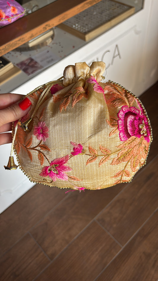 Bolso bombonera 16