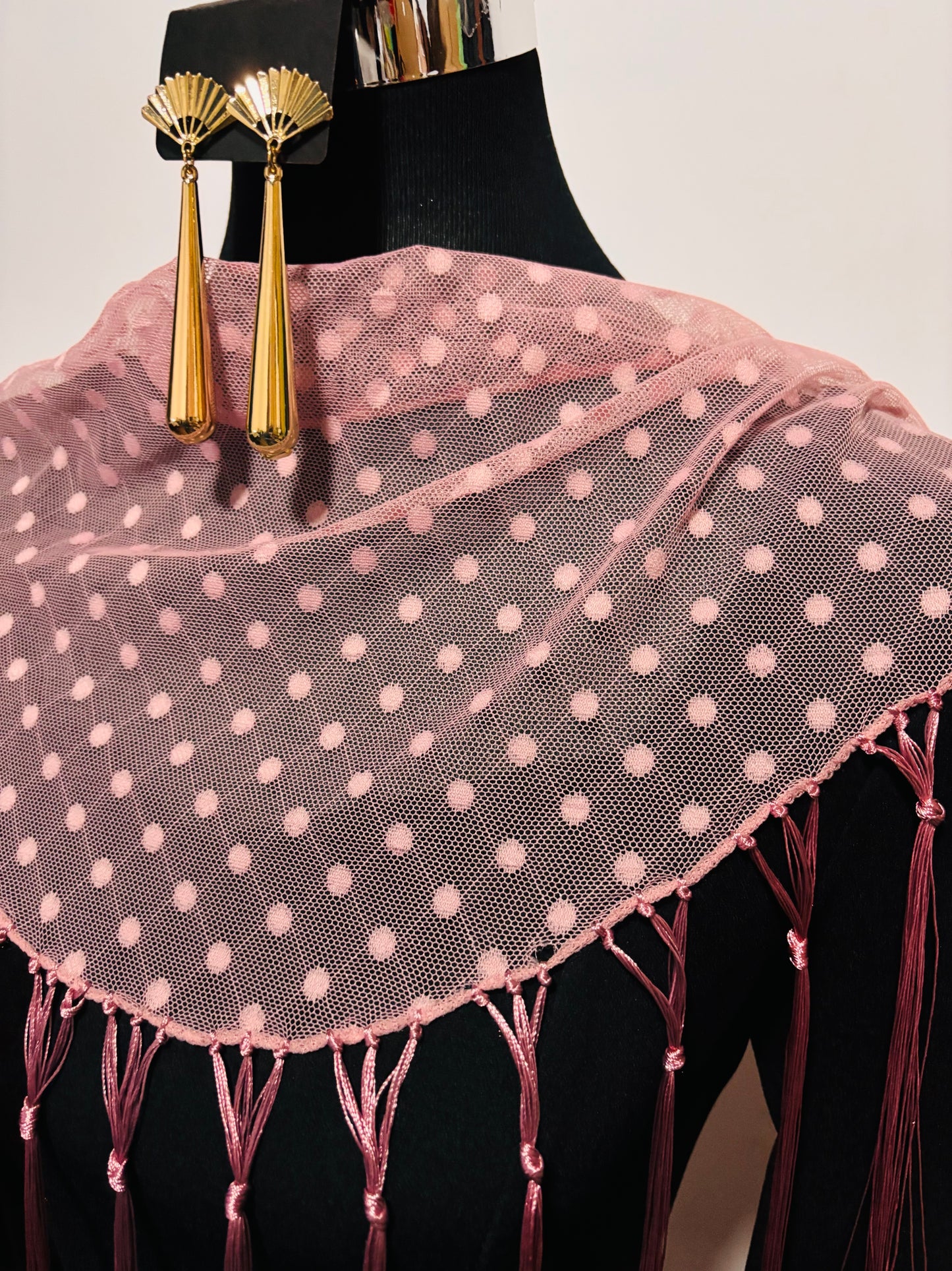 Mantoncillo Triana niña 001