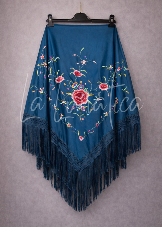 Mantón Arrebato Grande 030