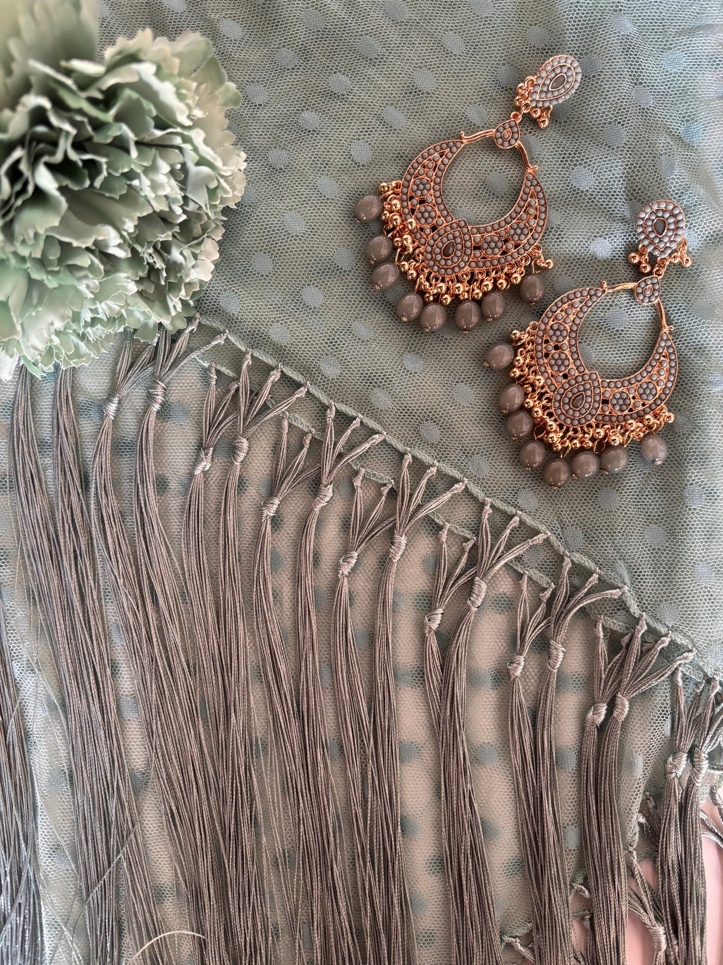 Pendientes 016