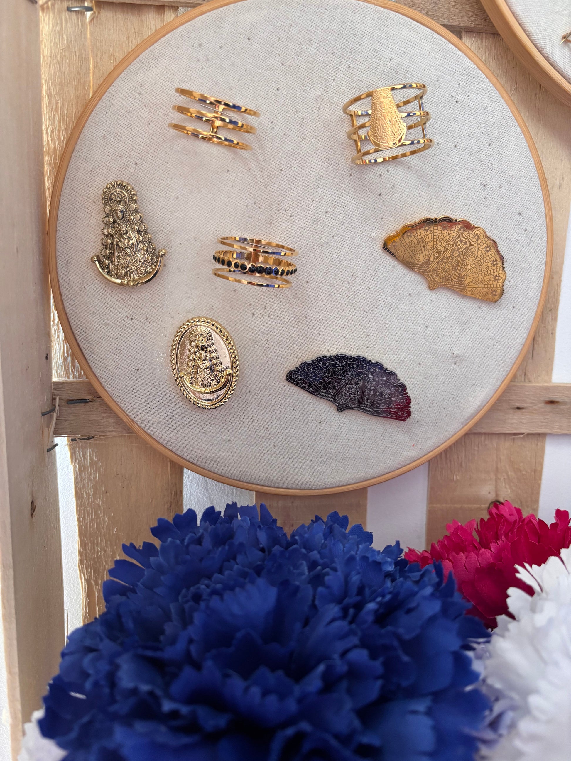 Anillos y broches