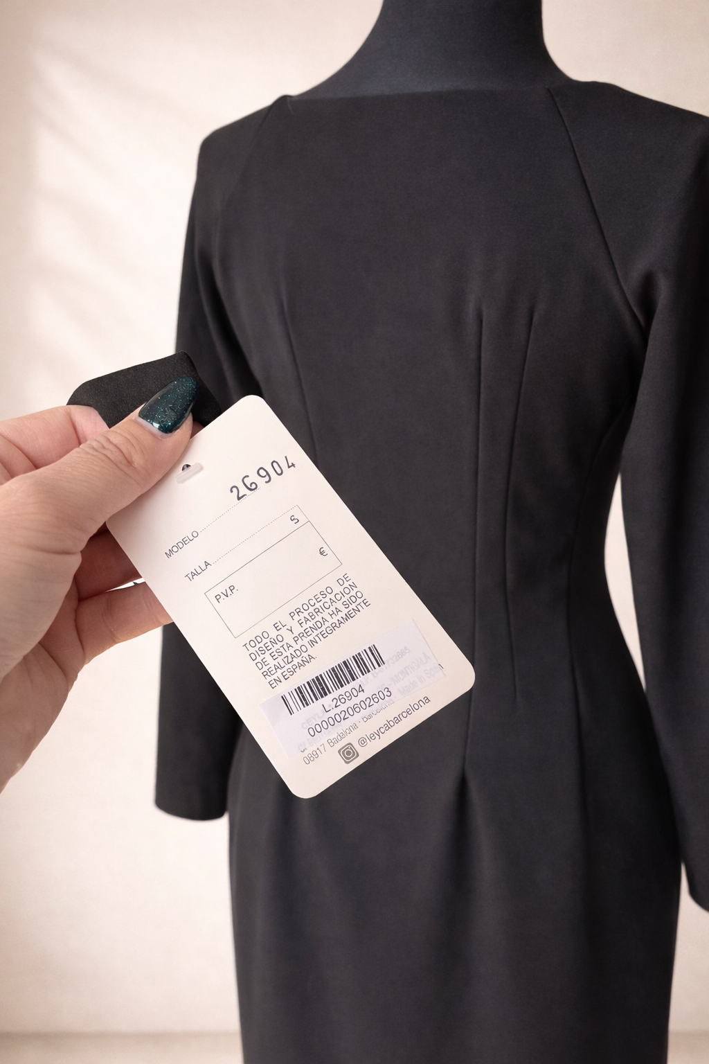 Vestido Mantilla Aurora