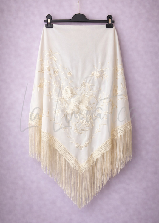 Mantón Arrebato Grande 031