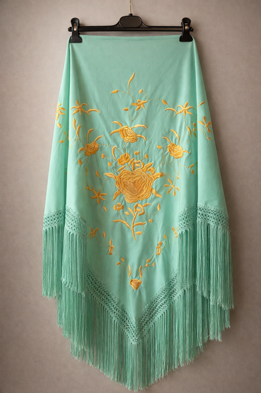 Mantón Arrebato Grande 025