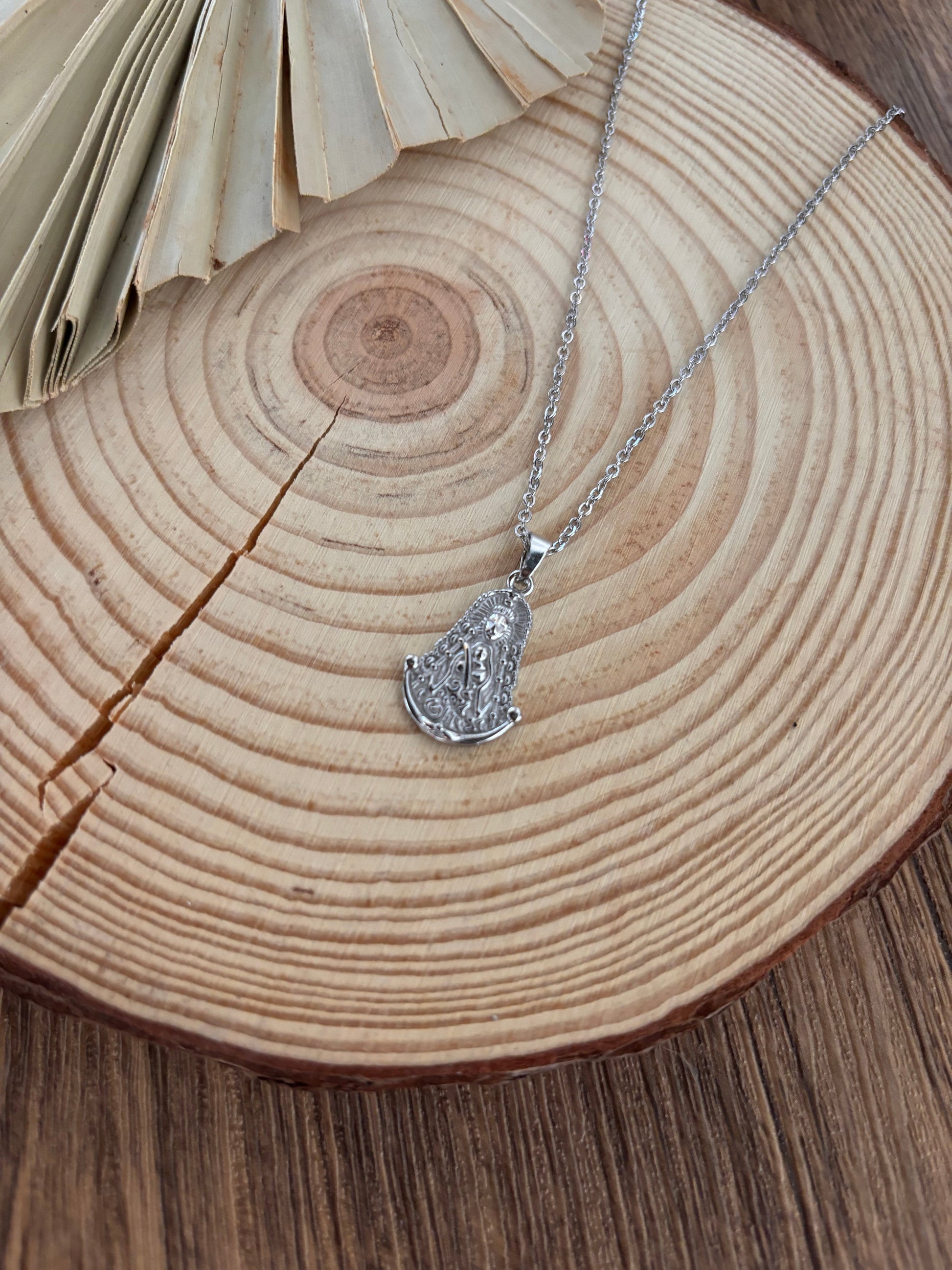 Colgante Virgen del Rocío 1