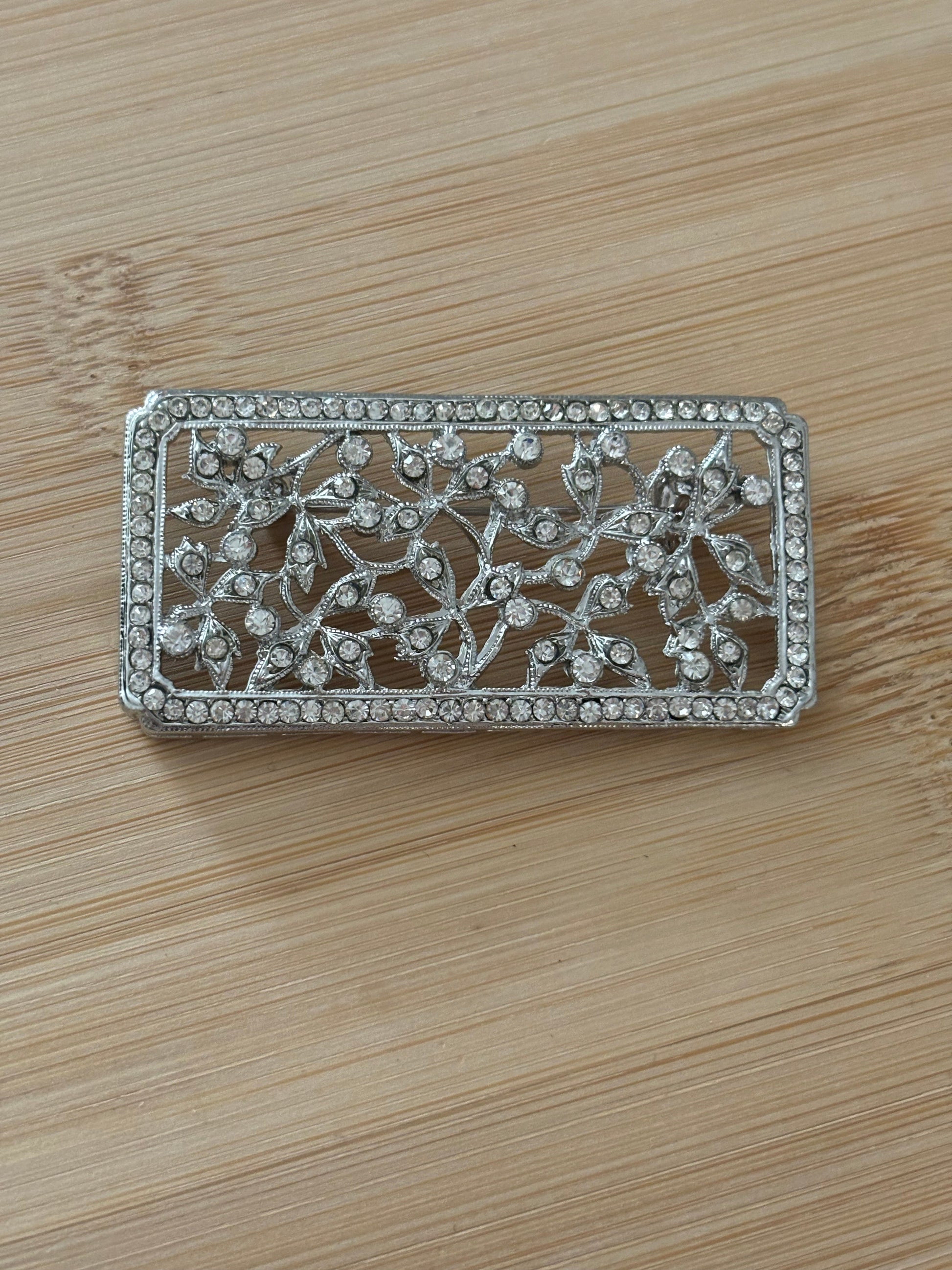 Broche María